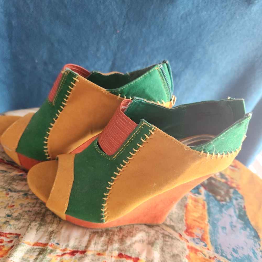 BAMBOO Green and Yellow Wedge Sandals